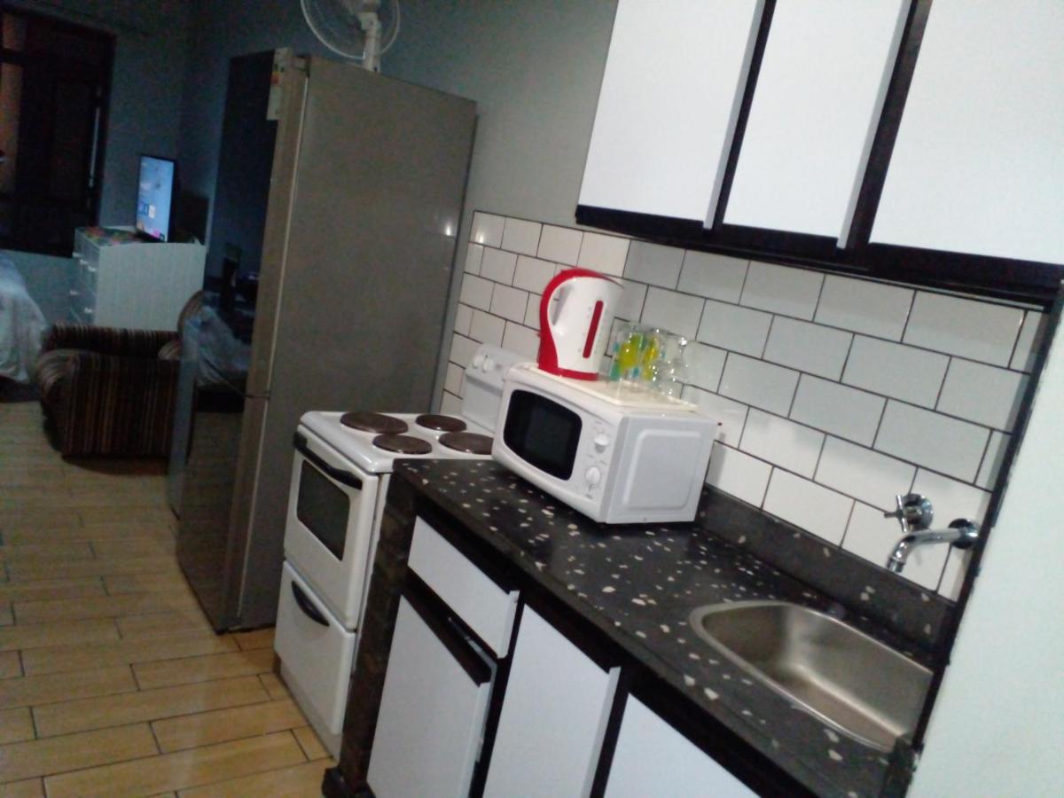 Heriot 1 Bedroom Apartment Кейптаун Екстериор снимка